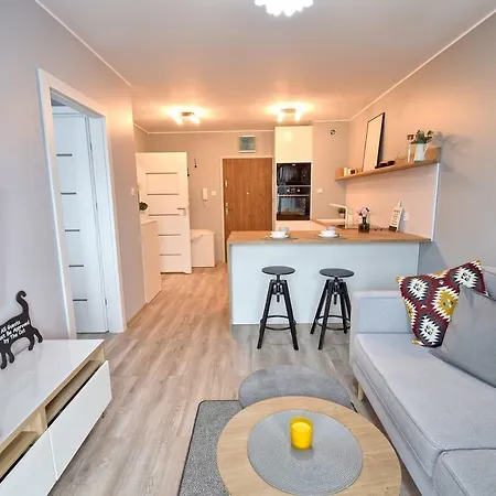 Apartament Sloneczny Przy Porcie Rybackim Апартаменты Колобжег