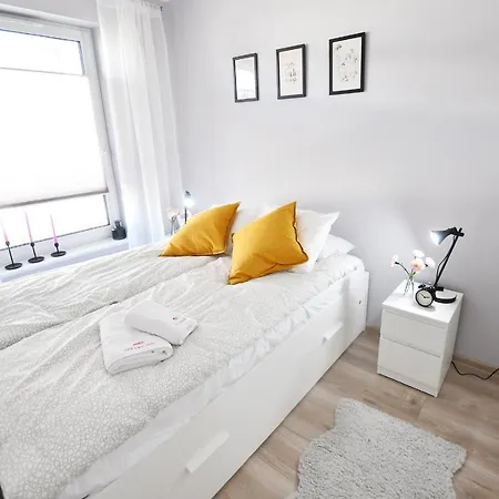 Apartament Sloneczny Przy Porcie Rybackim Апартаменты Колобжег