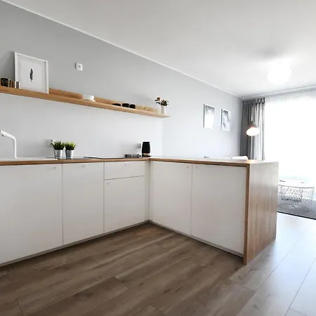 Apartament Sloneczny Przy Porcie Rybackim Апартаменты Колобжег