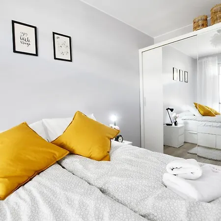 Апартаменты Apartament Sloneczny Przy Porcie Rybackim Колобжег