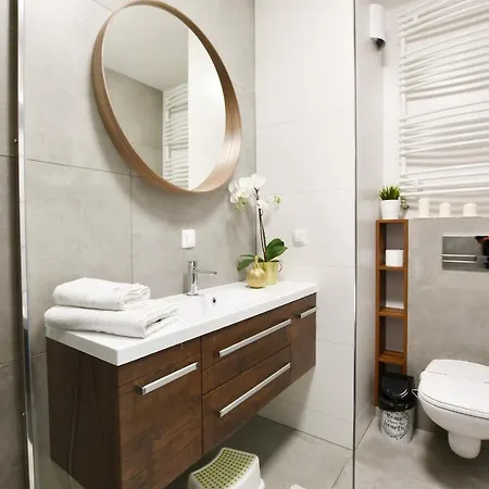 Apartament Sloneczny Przy Porcie Rybackim Апартаменты Колобжег