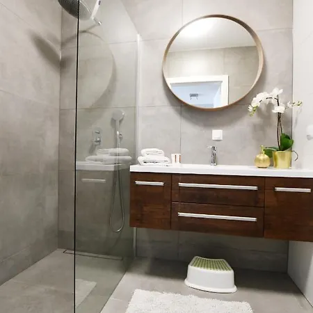 Apartament Sloneczny Przy Porcie Rybackim Апартаменты Колобжег